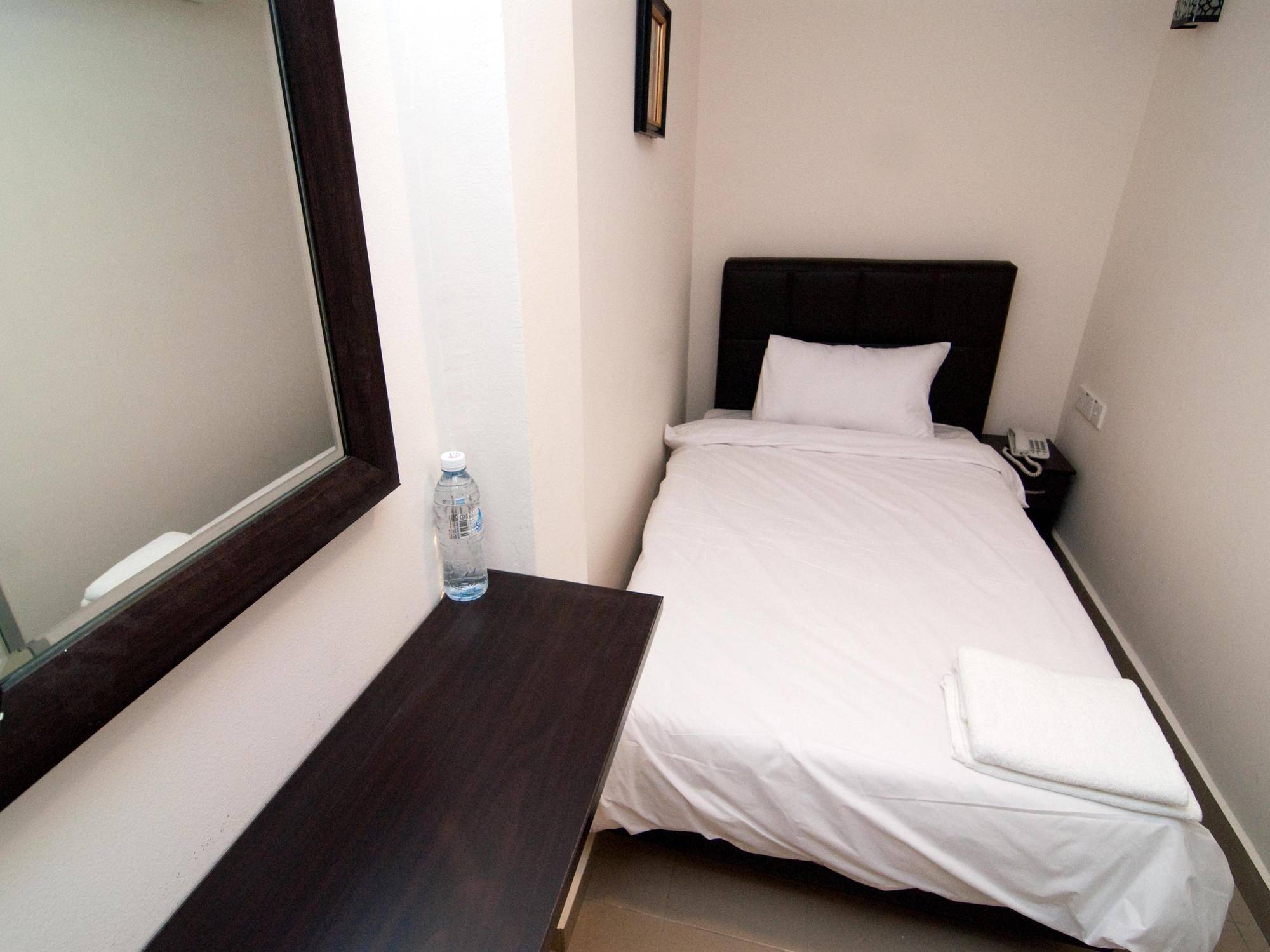 Hotel A-one 2*
